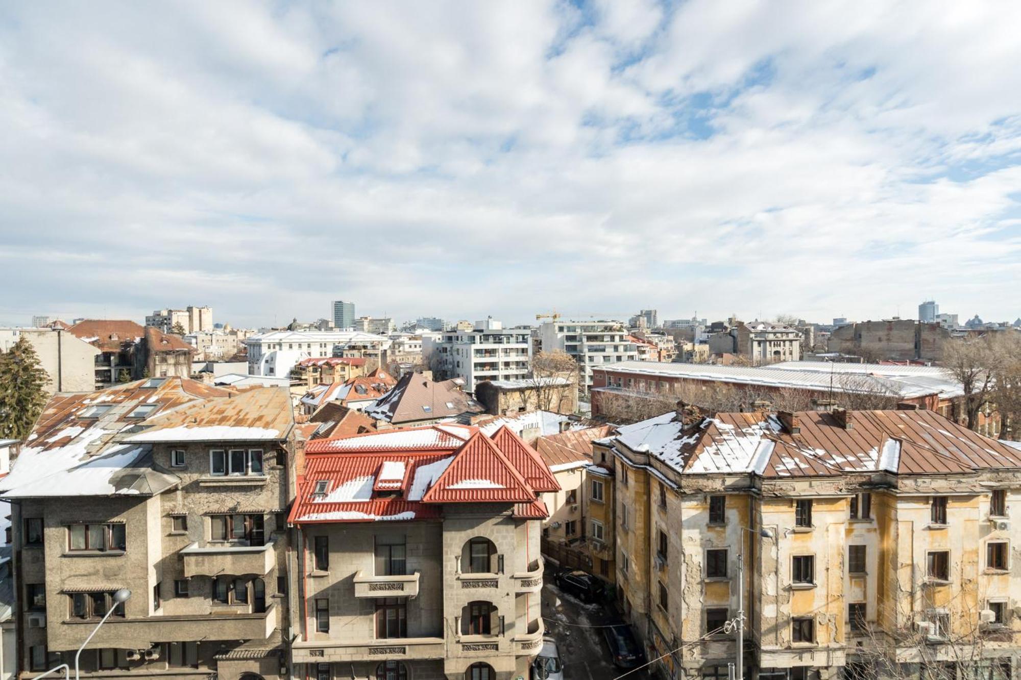 City View Apartment With Private Balcony Βουκουρέστι Εξωτερικό φωτογραφία