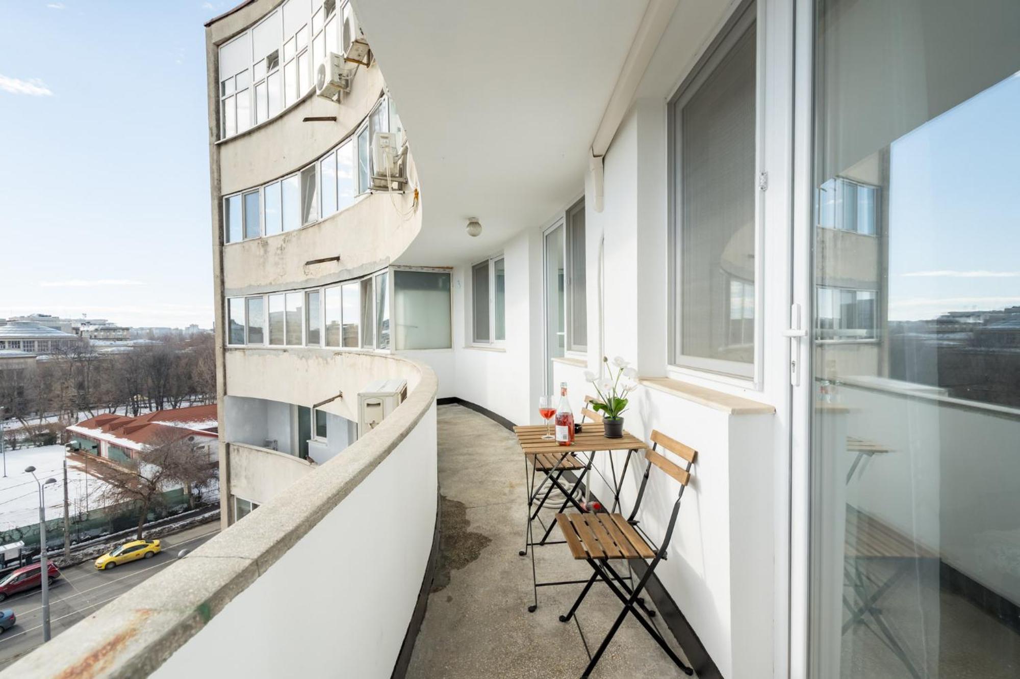 City View Apartment With Private Balcony Βουκουρέστι Εξωτερικό φωτογραφία