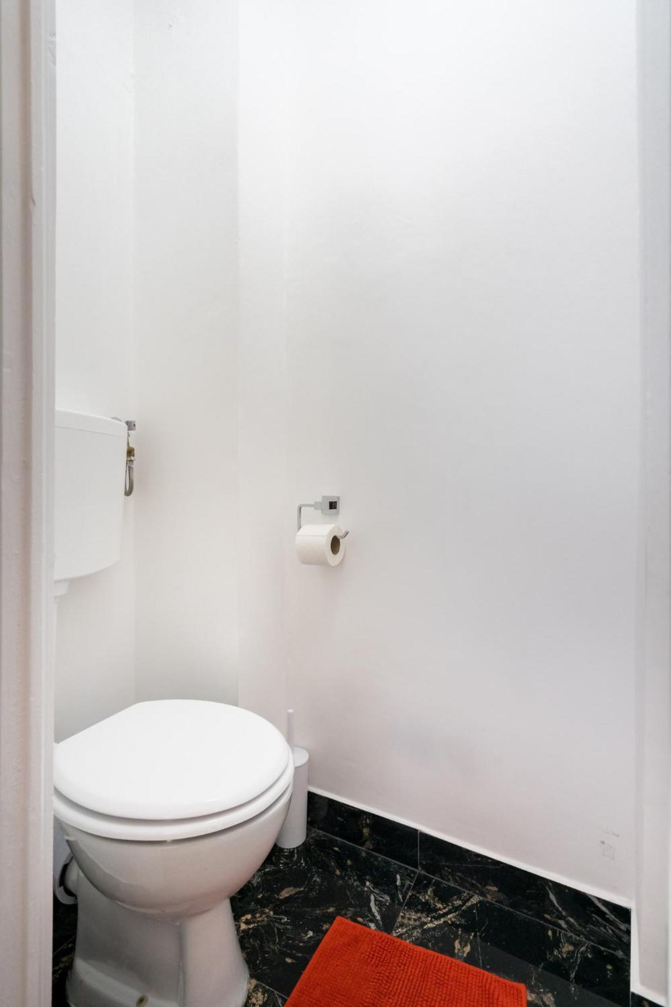City View Apartment With Private Balcony Βουκουρέστι Εξωτερικό φωτογραφία
