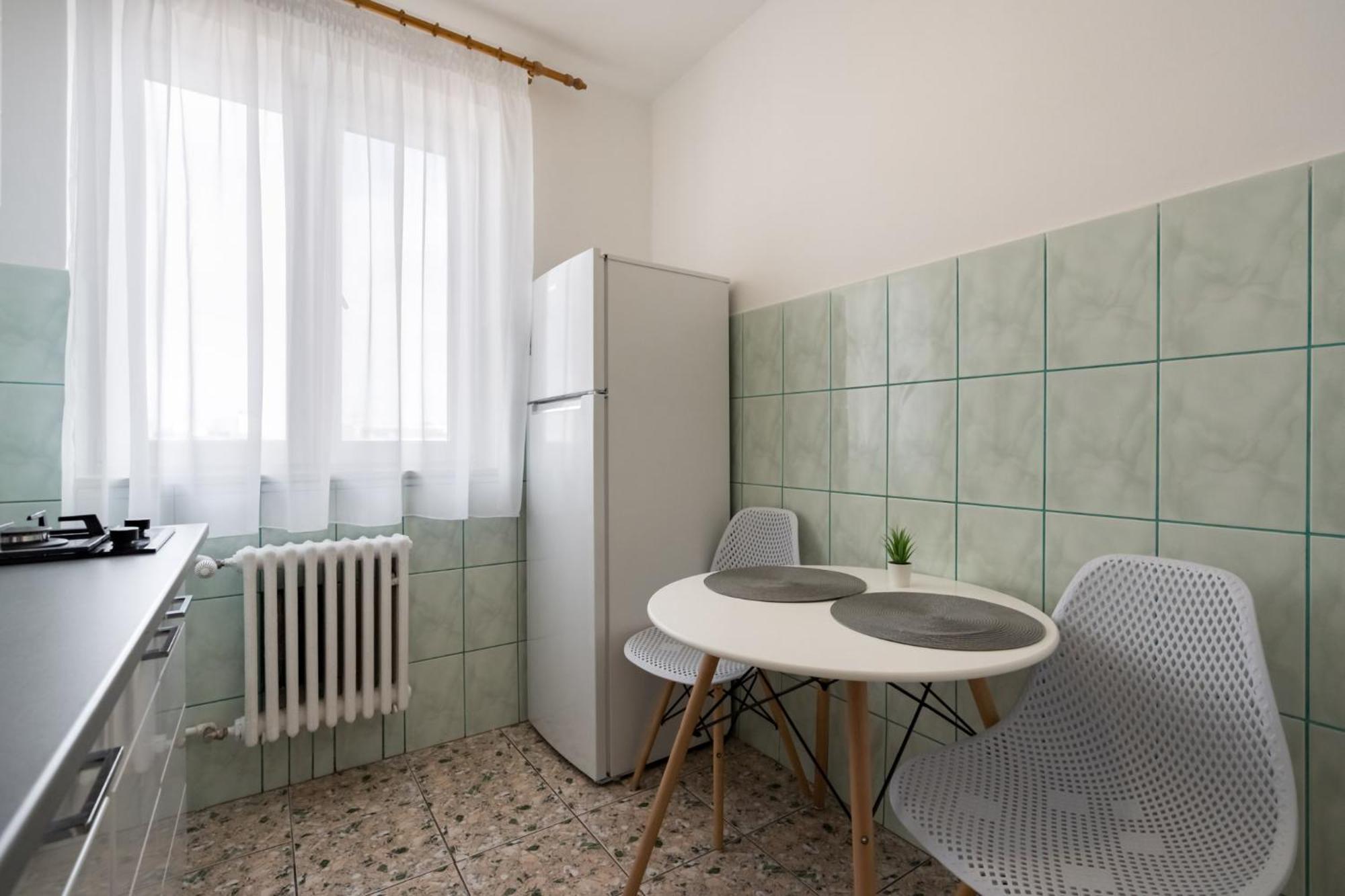 City View Apartment With Private Balcony Βουκουρέστι Εξωτερικό φωτογραφία